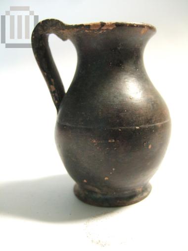 Attic black glaze olpe