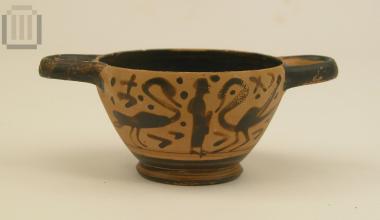 Small Boeotian black-figure kotyle