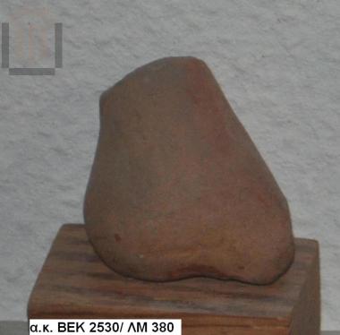 Anthropomorphic figurine