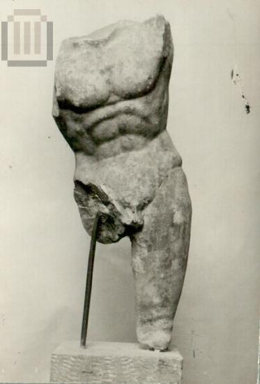 Male statuette