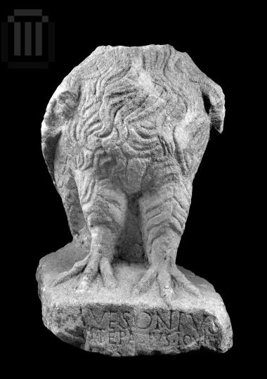 Headless statuette of eagle