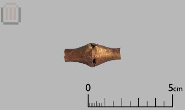 Gold pendant bead