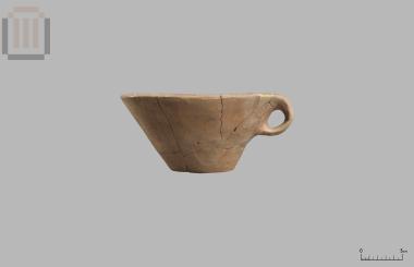 Conical one-handled phiale