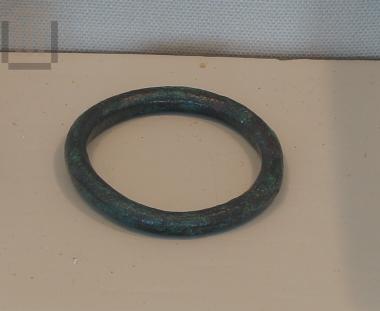 Bronze ring