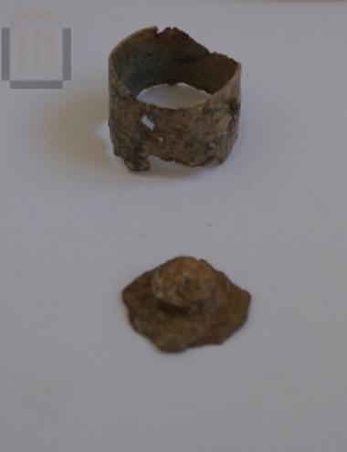 Θραύσματα πυξίδας