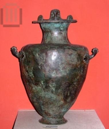 Bronze urinate hydria