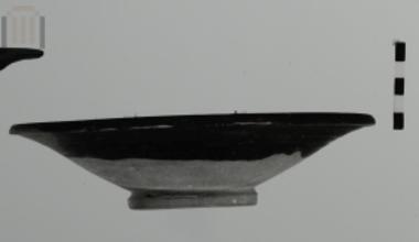 Ομφαλωτό πινάκιο