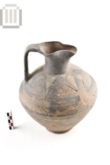 Τριφυλλόστομη οινοχόη