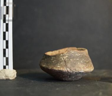 Open shaped miniature vase