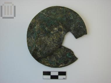 Small bronze mirror