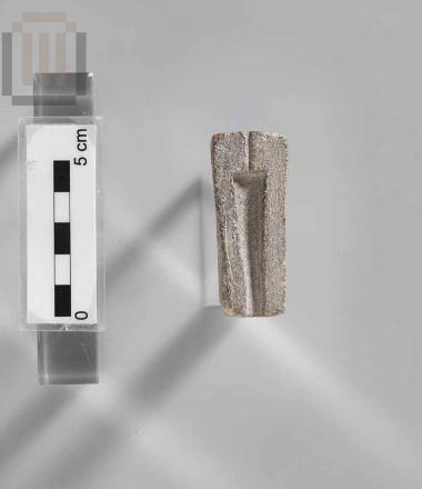 Λίθινη μήτρα για την κατασκευή εργαλείων