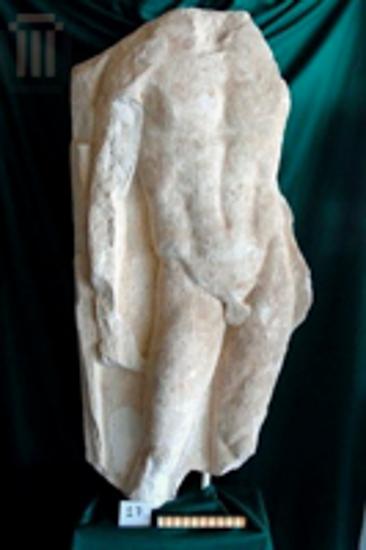 Αναθηματικό ανάγλυφο με παράσταση αθλητή