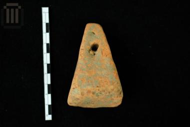 Πυραμιδόσχημη αγνύθα από τη Βίτσα