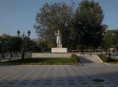 Πλατεία Αριστοτέλους, ένας τόπος συγκεντρώσεων του Κομμουνιστικού Κόμματος Ελλάδας.