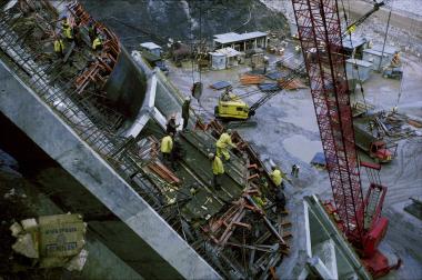 Σκηνή εργασίας. Αγωγός προσαγωγής νερού