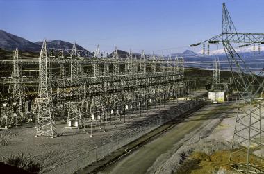 Πυλώνες μεταφοράς ρεύματος στην περιοχή των Κρεμαστών