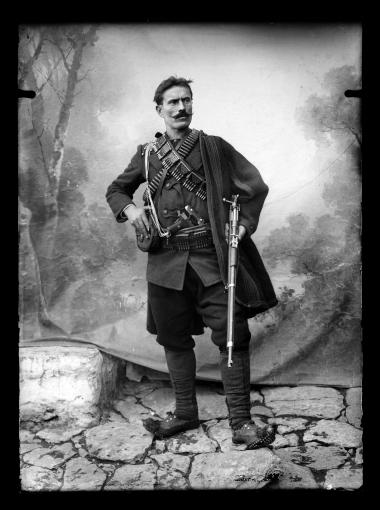 Πορτραίτο. Ένοπλος