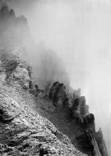 Grèce - Olympe, massif central, gendarmes du Pic Venizélos (Ελλάδα - Όλυμπος, κεντρικός ορεινός όγκος, κορυφογραμμή της κορυφής Βενιζέλος)