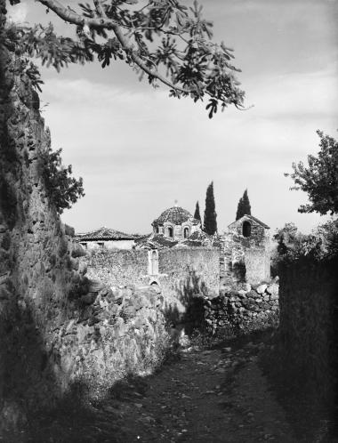 Μυστράς, 1928