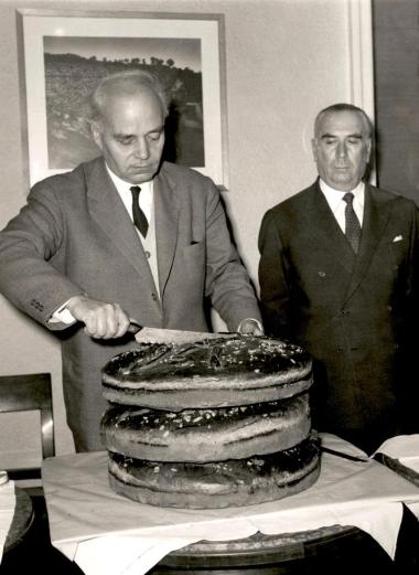 Κοπή πρωτοχρονιάτικης πίτας στο Εθνικό Θέατρο