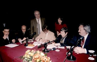 Υπογραφή της σύμβασης για την αποκατάσταση του κτηρίου Τσίλλερ