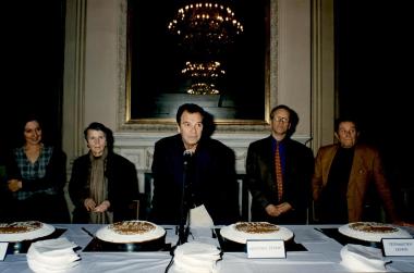 Κοπή πρωτοχρονιάτικης πίτας στο Εθνικό Θέατρο