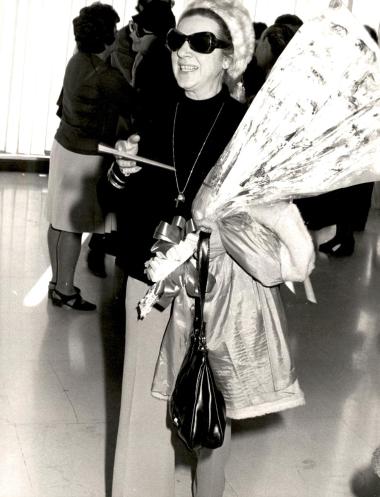 Περιοδεία του Εθνικού Θεάτρου στην Ιαπωνία 1974, άφιξη του θιάσου στην Αθήνα