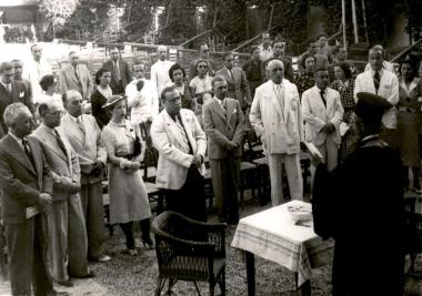 Περιοδεία του Εθνικού Θεάτρου στη Θεσσαλονίκη 1938, αγιασμός στο θέατρο