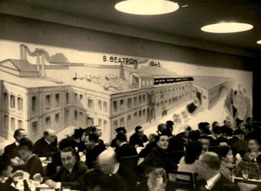 Γεύμα των μελών του Εθνικού Θεάτρου στο ξενοδοχείο King George