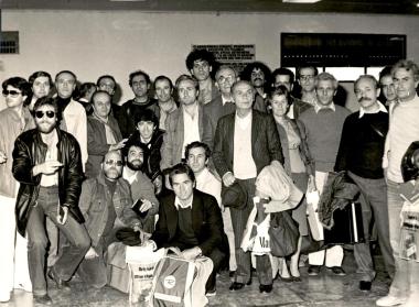 «Οιδίπους τύραννος» 1982, επιστροφή του θιάσου από την περιοδεία στο Βέλγιο