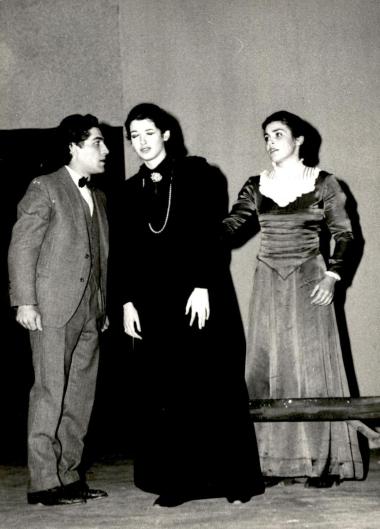 Δραματική Σχολή Εθνικού Θεάτρου, παρουσίαση των σπουδαστών