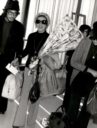 Περιοδεία του Εθνικού Θεάτρου στην Ιαπωνία 1974, άφιξη του θιάσου στην Αθήνα