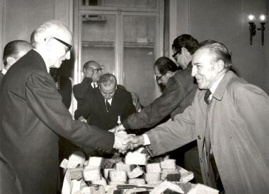 Κοπή πρωτοχρονιάτικης πίτας στο Εθνικό Θέατρο