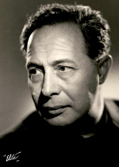 Κάρολος Κουν