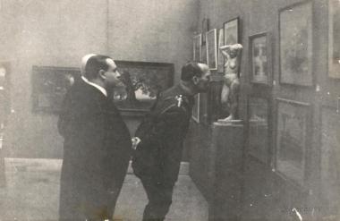 Ο Κωστής Μπαστιάς και ο Γεώργιος Β΄ στην Πανελλήνια Καλλιτεχνική Έκθεση