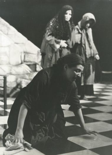 Photo from the play 