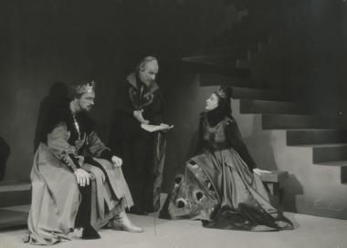 Photo from the play 