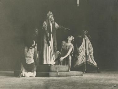 Photo from the play 
