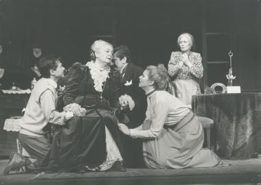 Photo from the play 