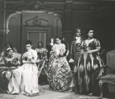 Photo from the play 
