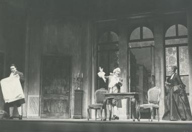 Photo from the play 