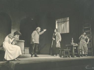 Photo from the play 