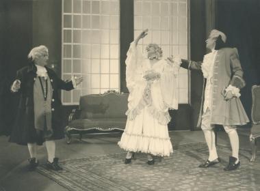 Photo from the play 