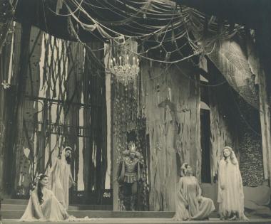 Photo from the play 