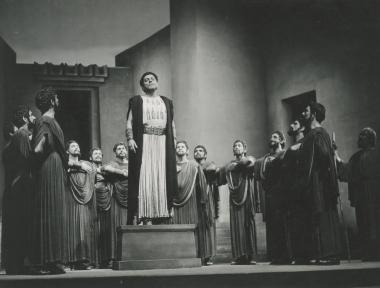 Photo from the play 