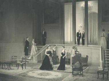 Photo from the play 