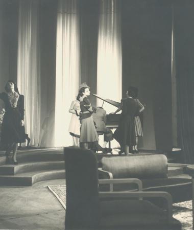 Photo from the play 