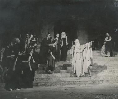 Photo from the play 