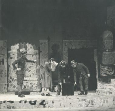 Photo from the play 