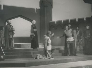 Photo from the play 
